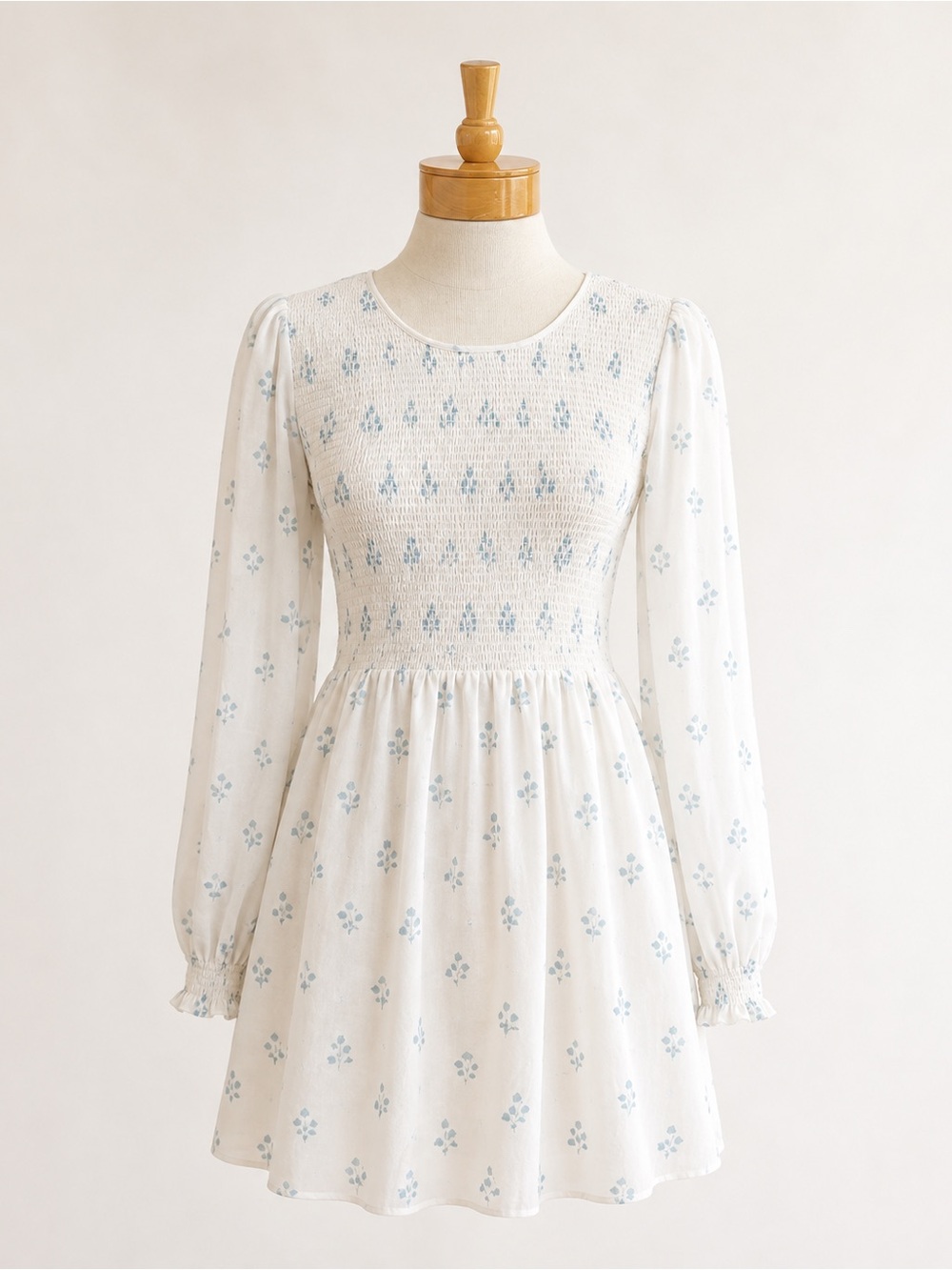 Wilfred Casey Dress – Birch/Shadow Blue Floral Smocked Mini (L)